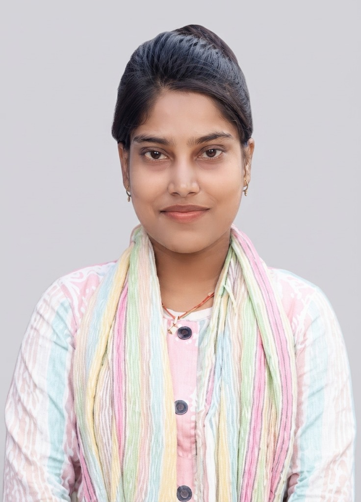 Khushbhoo Maddesiya - Full time Baby Sitter in utter pradesh in Mumbai